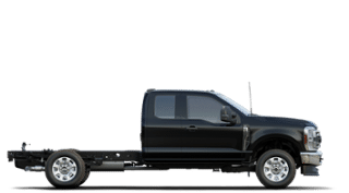 2024 Ford Chassis Cab External Image 1
